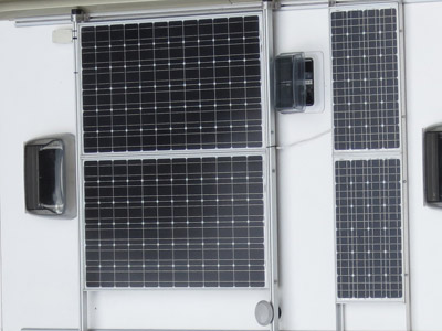 360 Watt Solaranlage und 110 Watt Solaranlage
